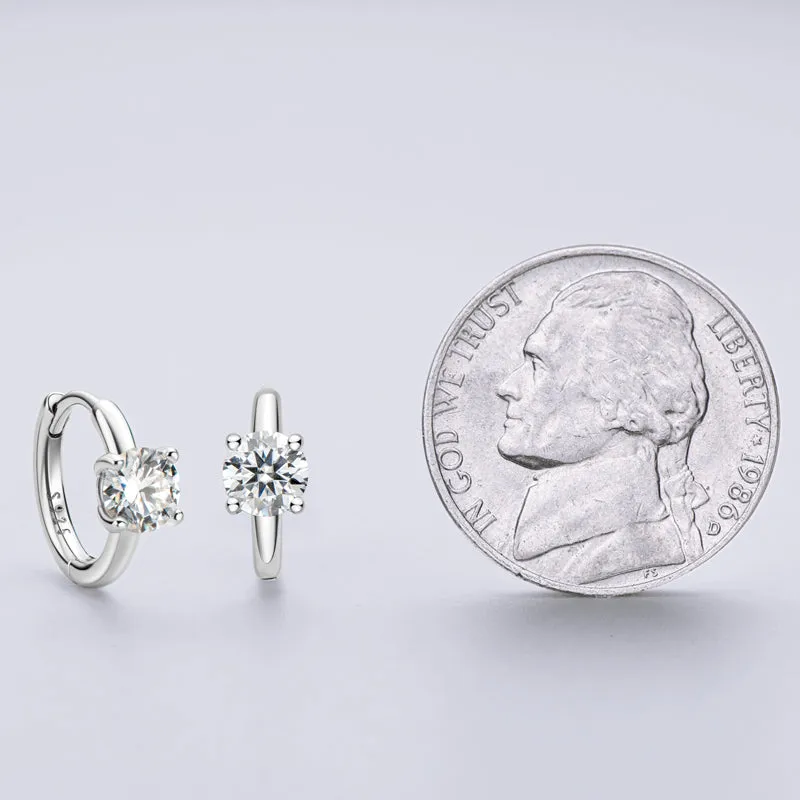 1.0CTW. Round Cut White/Black Moissanite Huggie Hoop Earrings