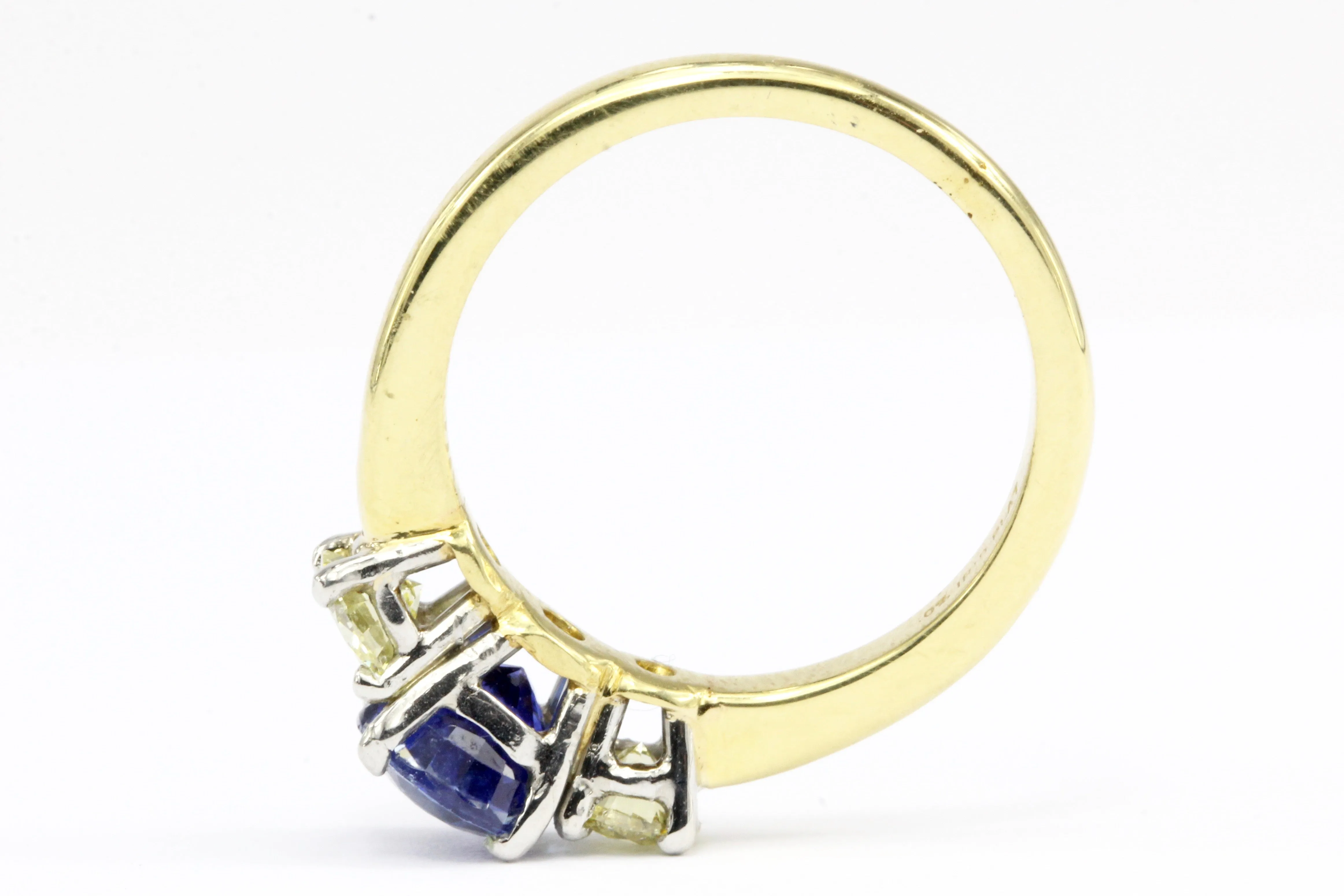 18K Gold 1.52 CT Madagascar Sapphire & Natural Light Fancy Yellow Diamond Ring AGL Certificate