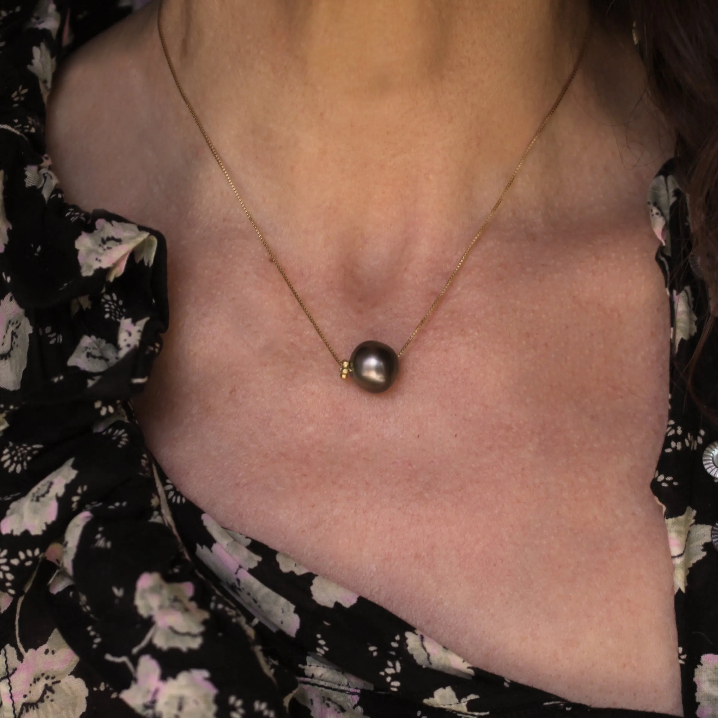 A Tahitian Pearl   Flower Bead Necklace on Chain