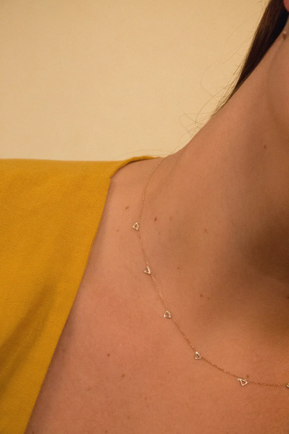 Angle Accent Chain