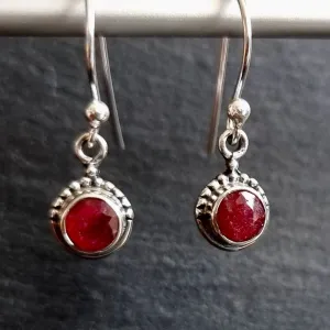 Boho Round 6mm Ruby 925 Silver Earrings, E91R