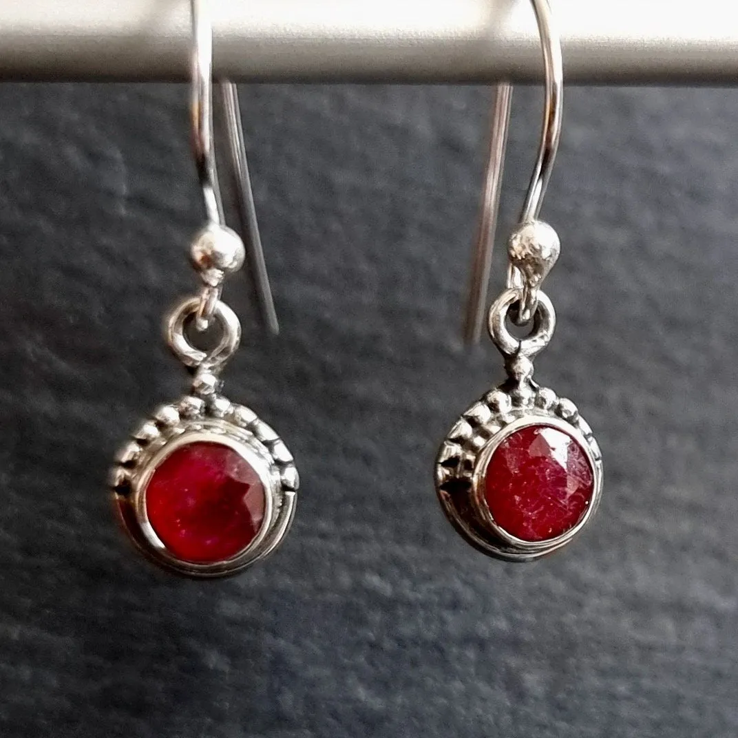 Boho Round 6mm Ruby 925 Silver Earrings, E91R