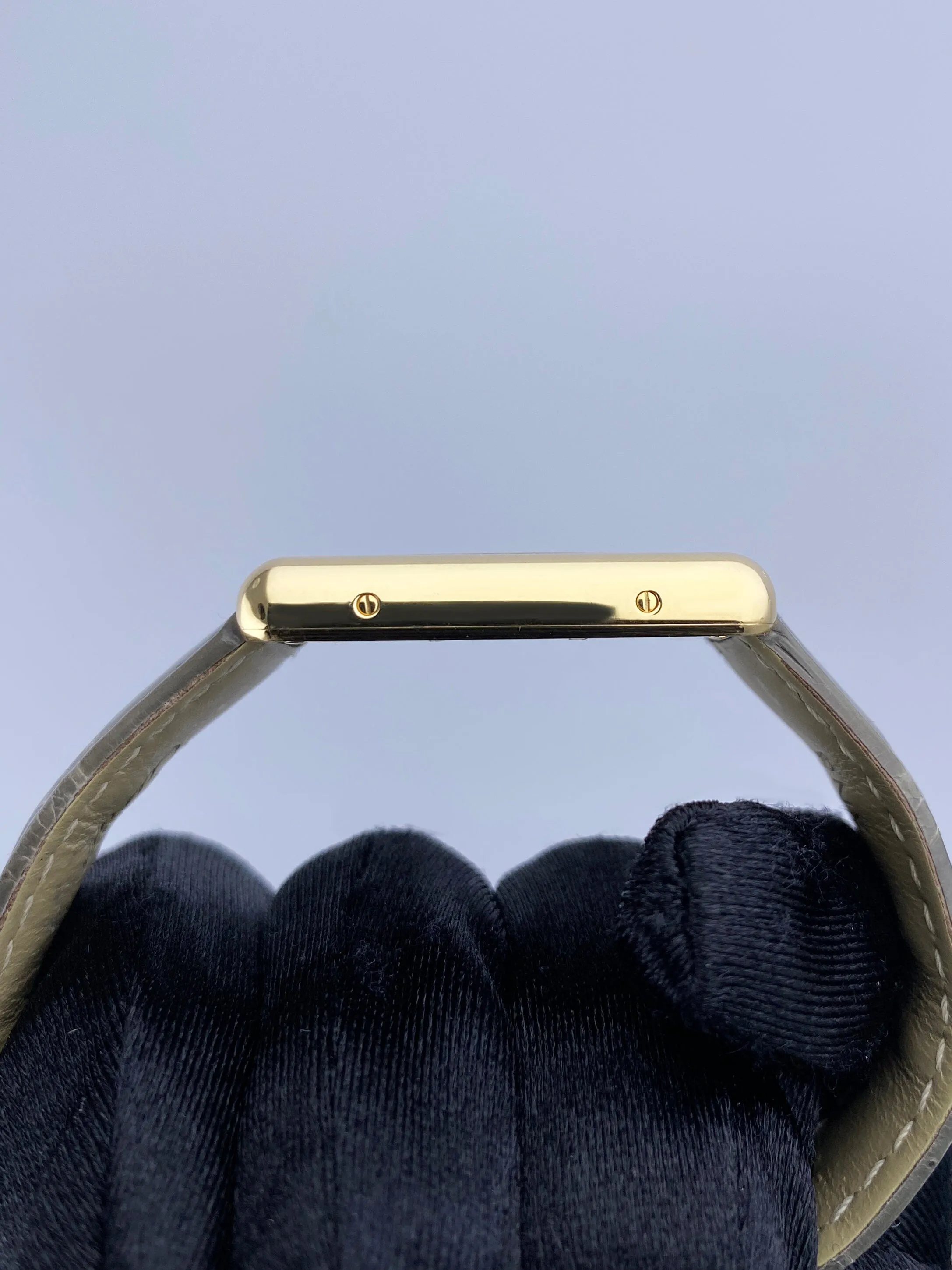 Cartier Tank Louis W1529756 18K Yellow Gold Mens Watch