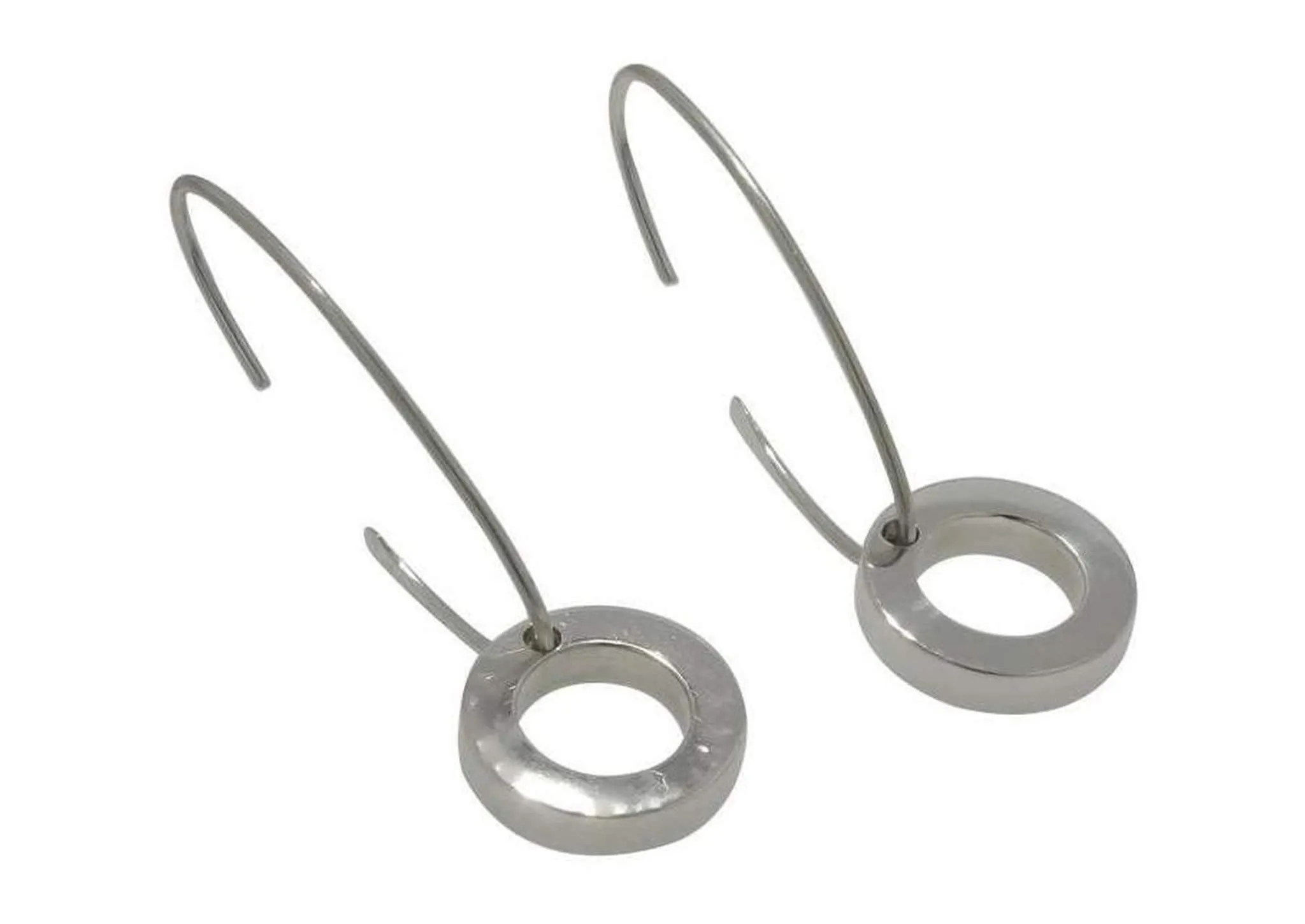 D-Hoop Silver Circle Earrings