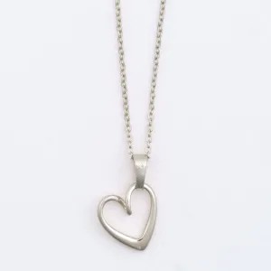 Dainty Heart Charm Necklace