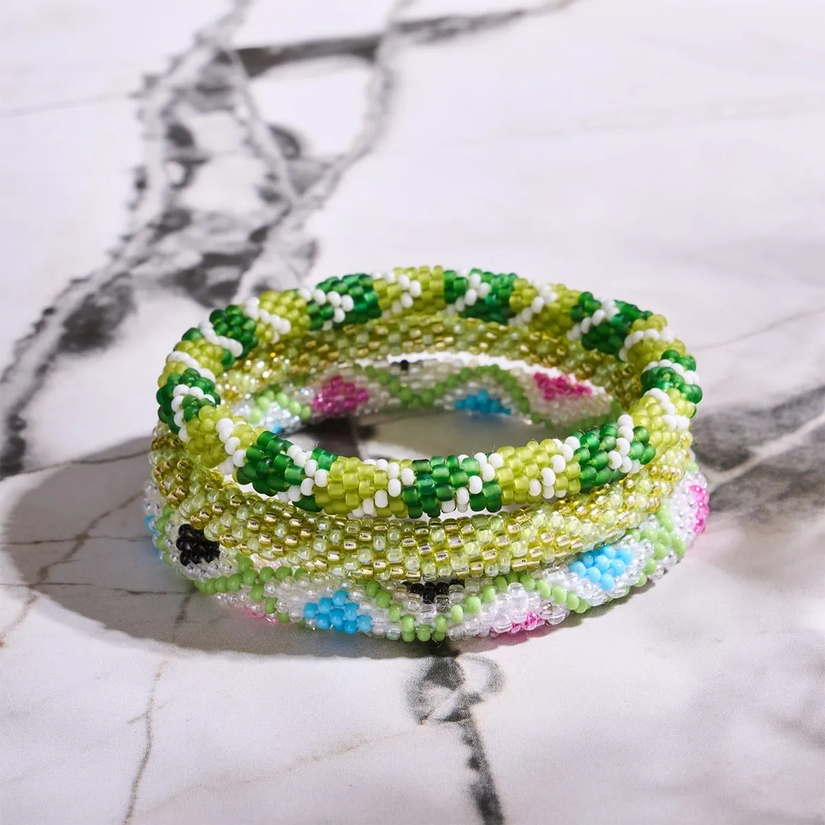 Dewdrops | Himalayan Glass Bead Bracelet