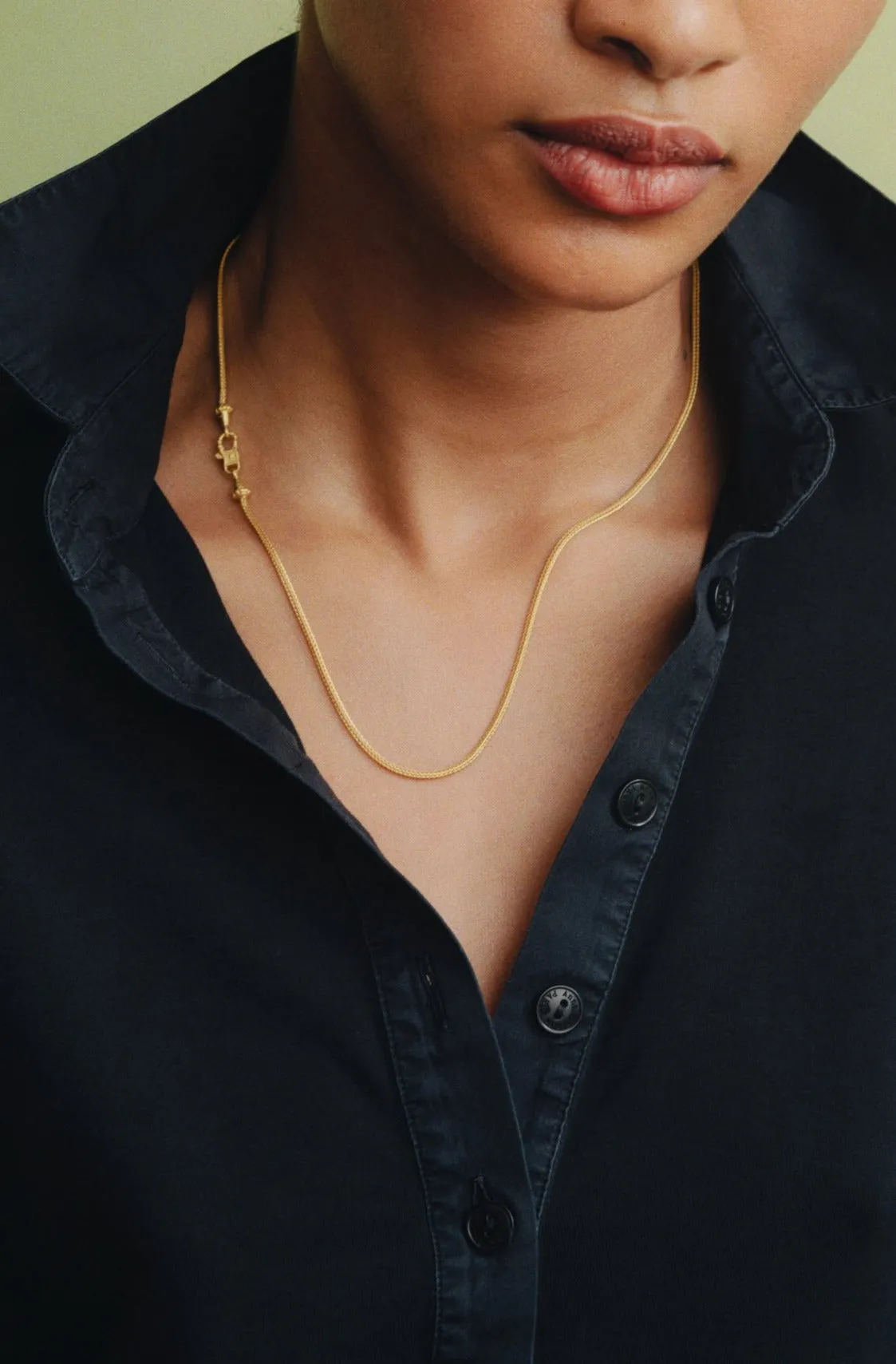 Duo Loop-in-Loop Chain with Fibula Clasp