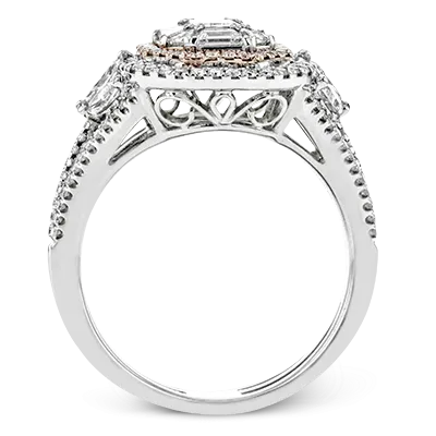 Engagement Ring in 18k Gold with Diamonds