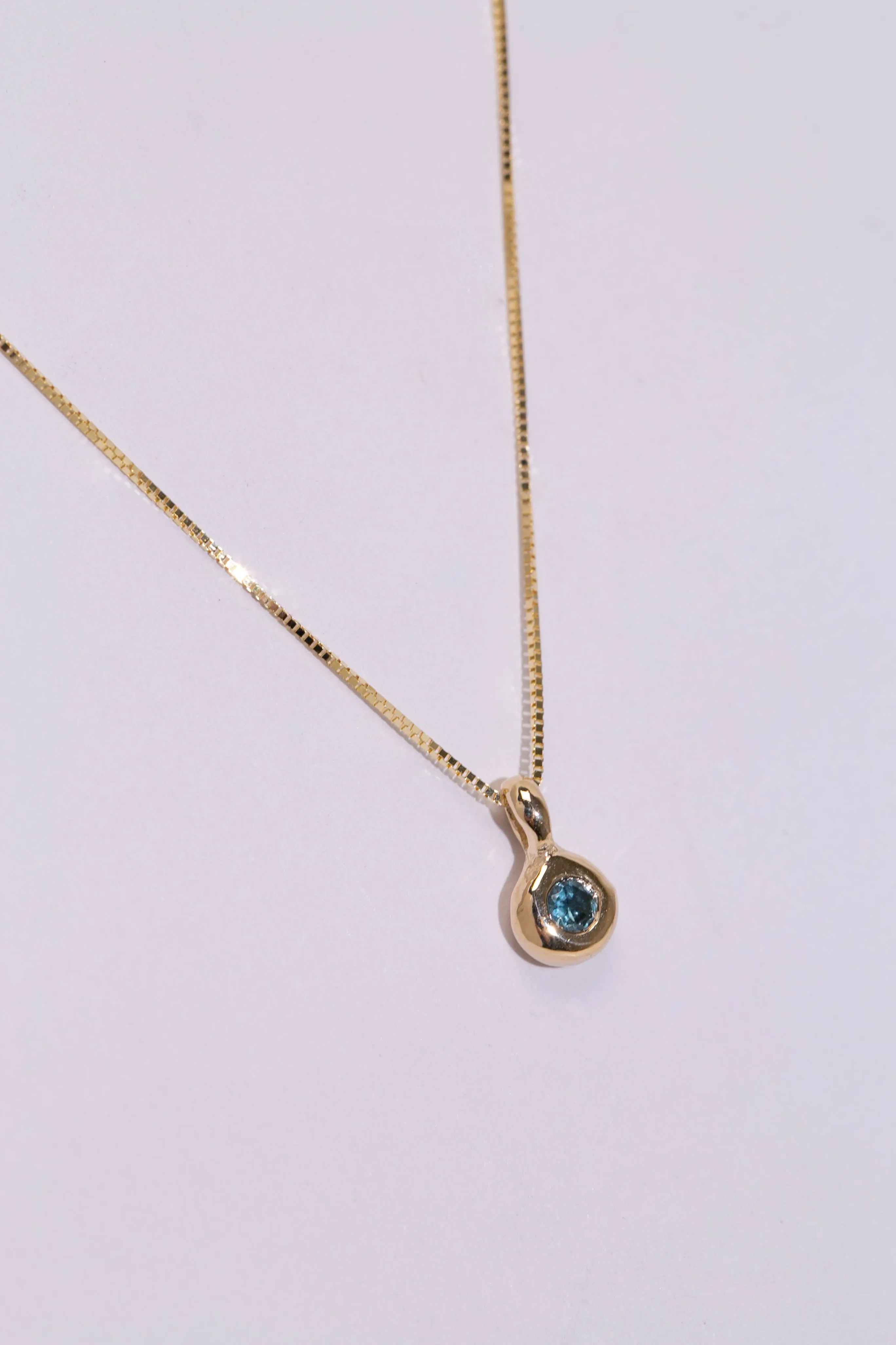 Glimmer Pendant