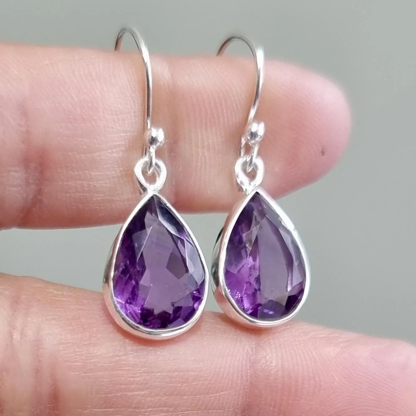 Large Teardrop Facetted Amethyst 925 Silver Dangle Earrings, E11AF