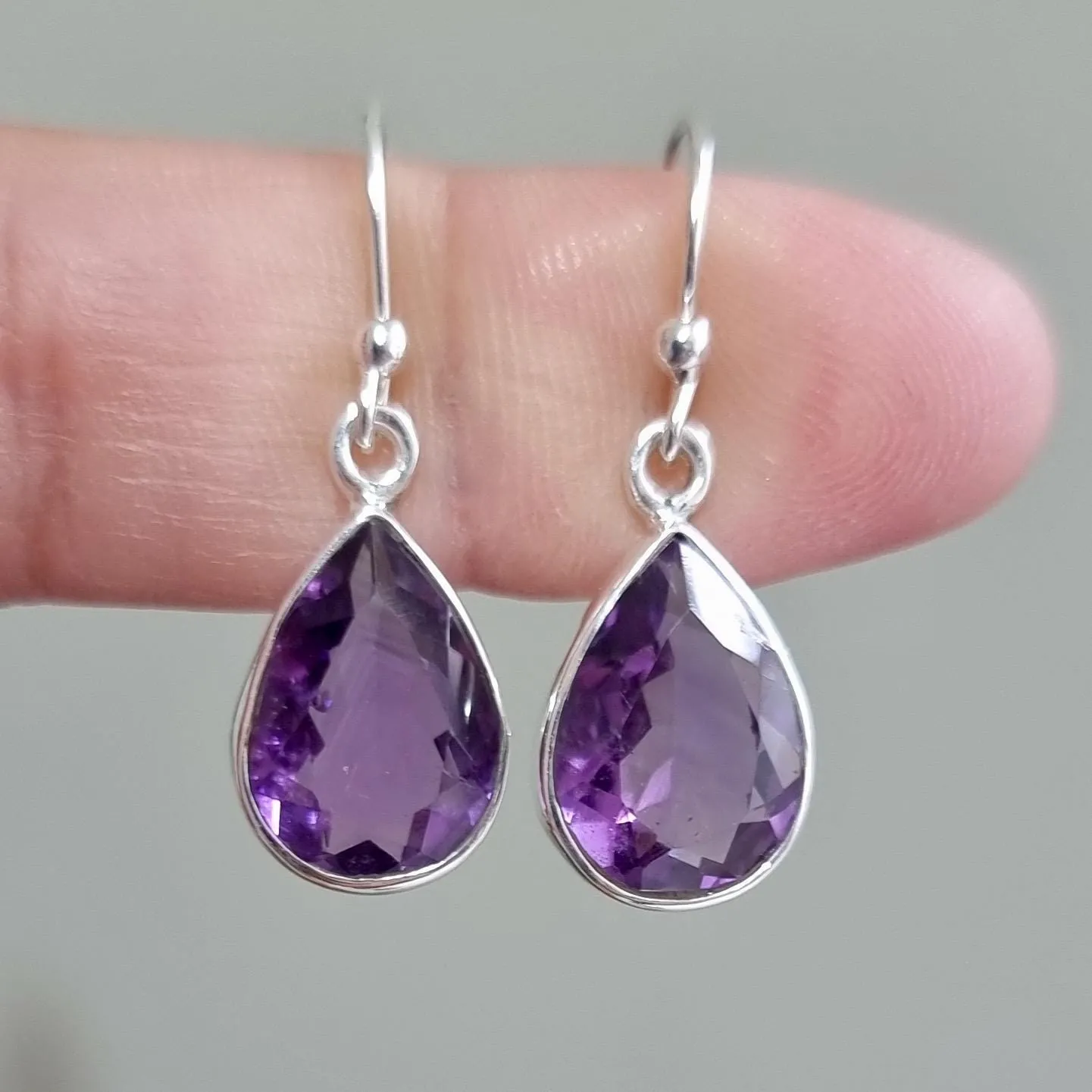 Large Teardrop Facetted Amethyst 925 Silver Dangle Earrings, E11AF