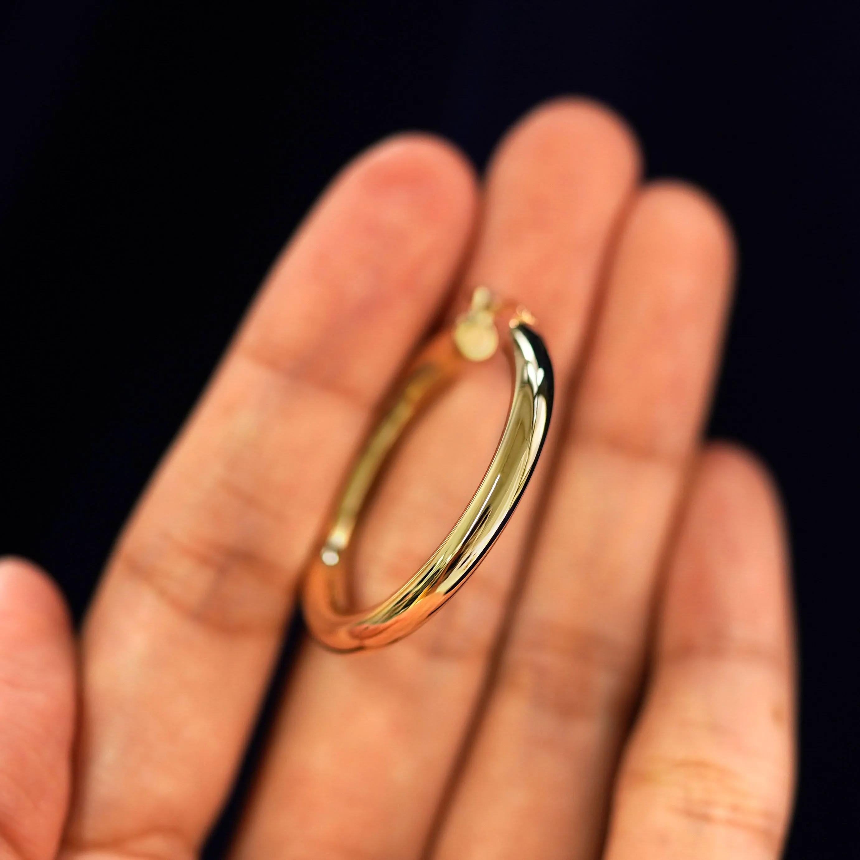 Large Tube Hoop