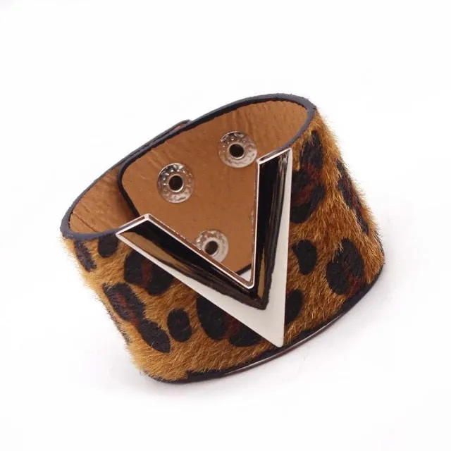 Leather Punk Style European Fashion Bracelets for Women