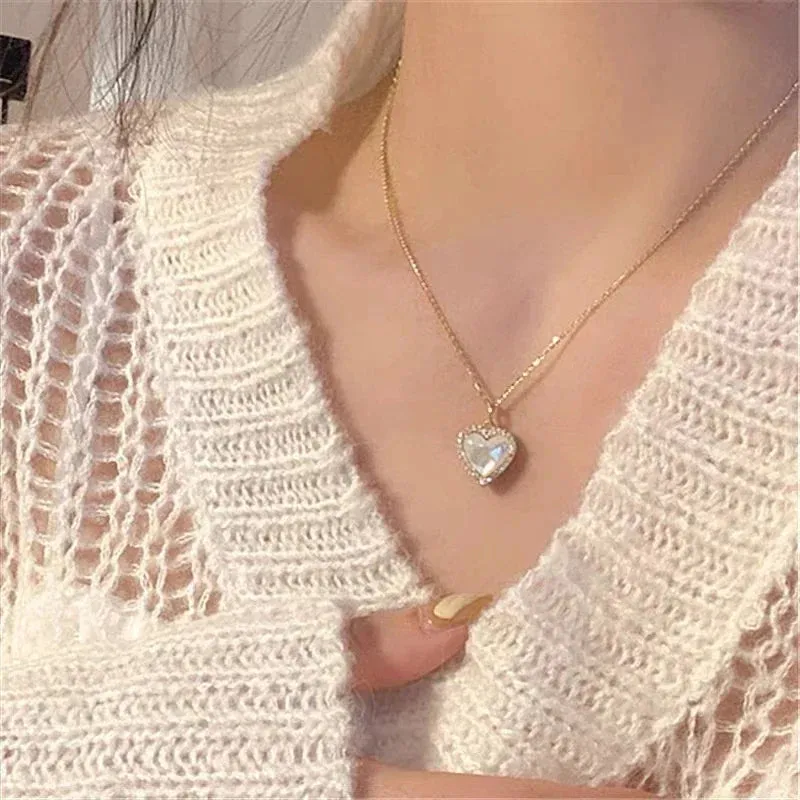 Love Heart Pendant Necklace For Women Men Personality Simple Design Thin Chain Choker Necklaces Jewelry
