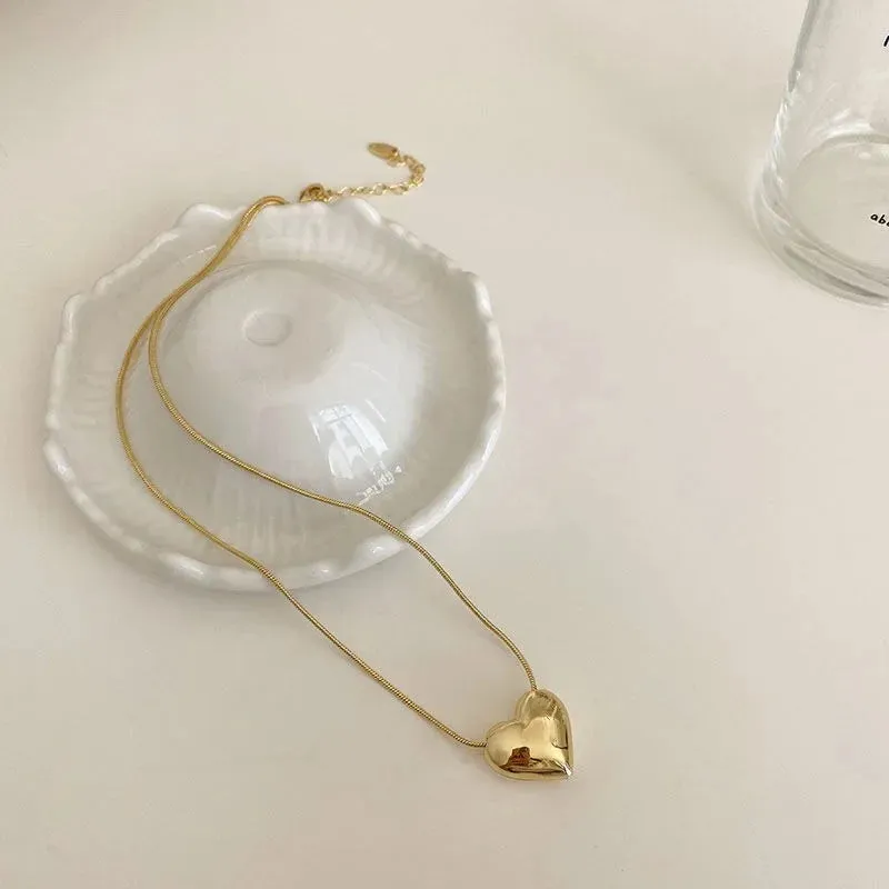 Love Heart Pendant Necklace For Women Men Personality Simple Design Thin Chain Choker Necklaces Jewelry