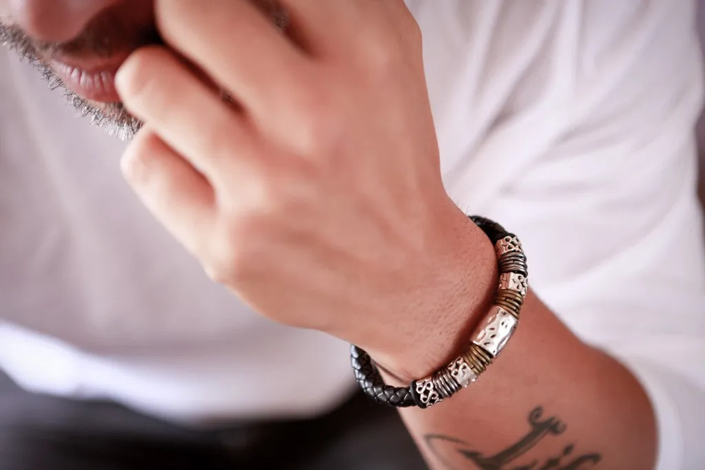 Magnetic Leather Bracelet - Madrid A