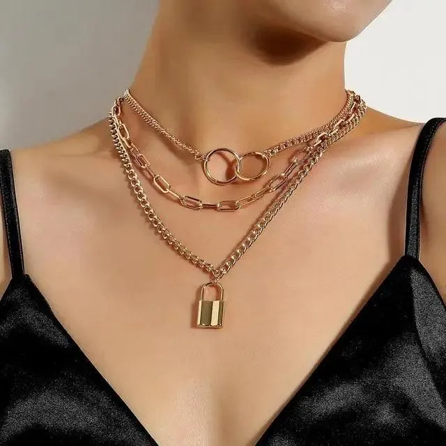 Modernd Luxury 2021 New Gold Coin Layered Chain Necklace For Women And Girls Stylish Pearl Moon Choker Collar butterfly Necklace
