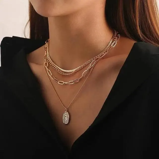 Modernd Luxury 2021 New Gold Coin Layered Chain Necklace For Women And Girls Stylish Pearl Moon Choker Collar butterfly Necklace