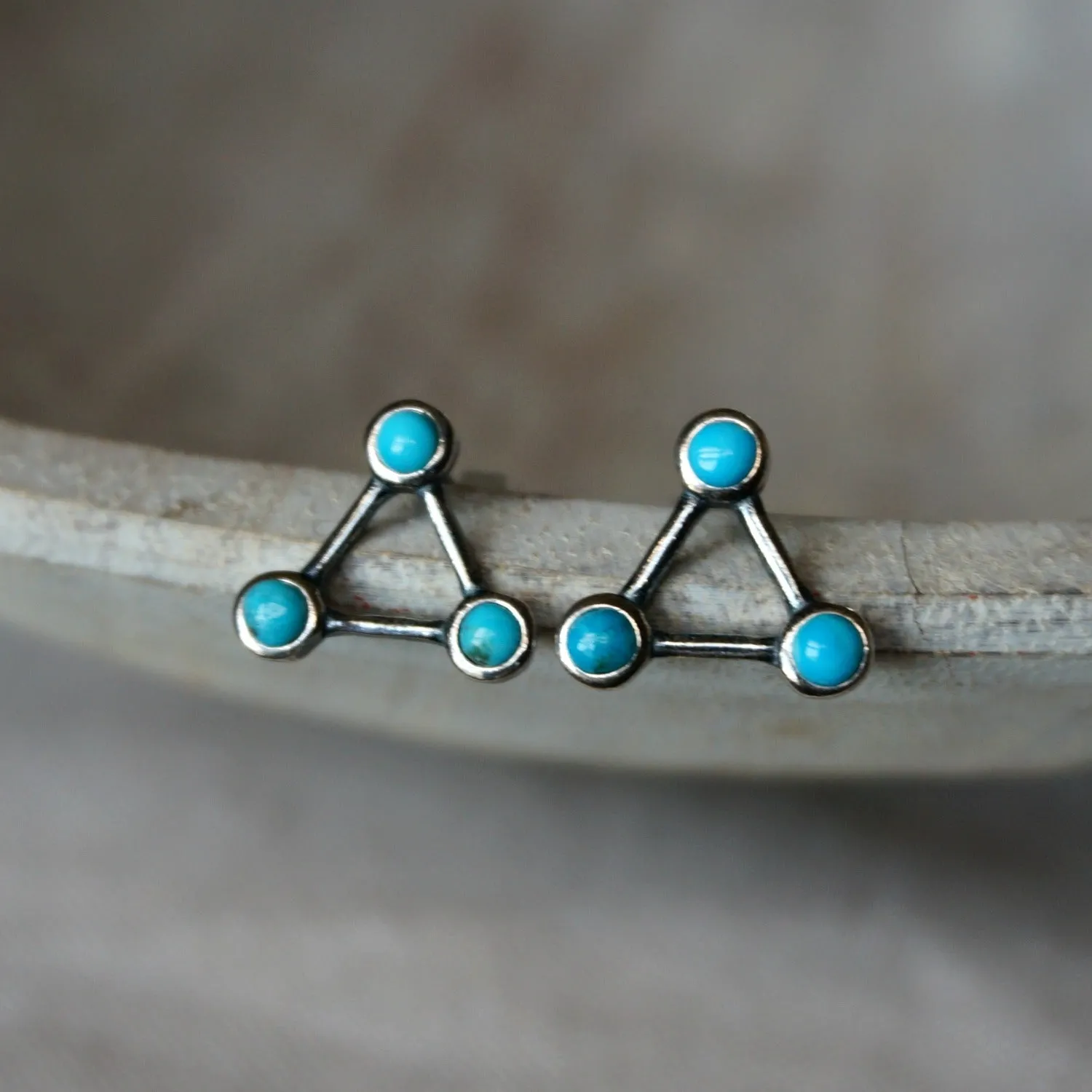 Nanda Charm Earrings