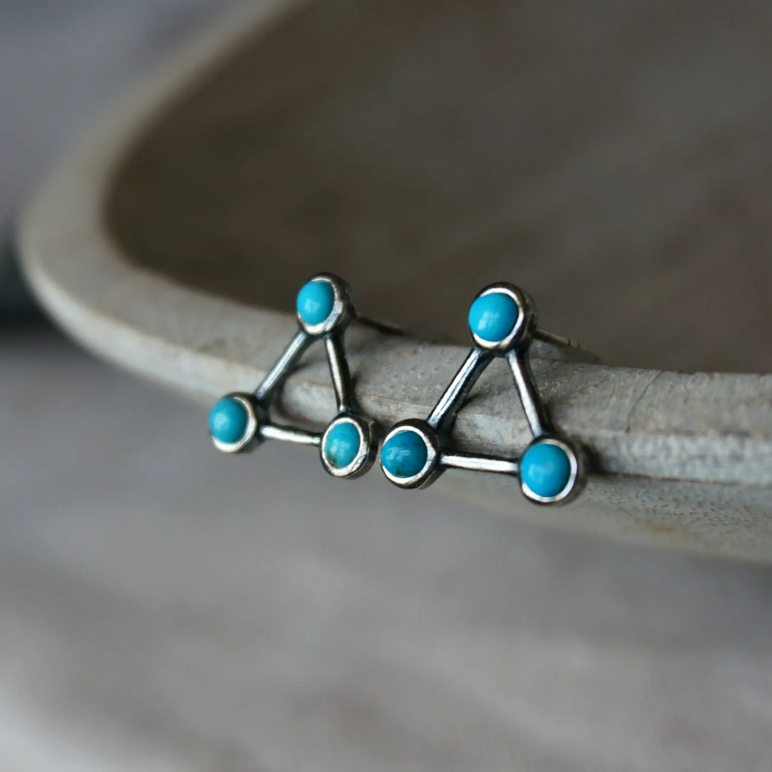 Nanda Charm Earrings