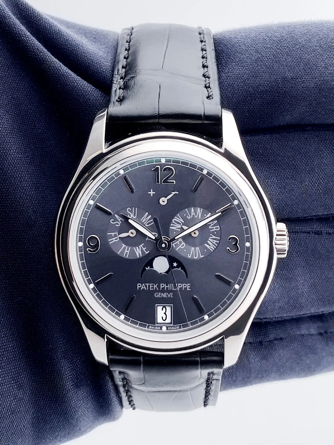Patek Philippe Annual Calendar 5146G Mens Watch With Papers