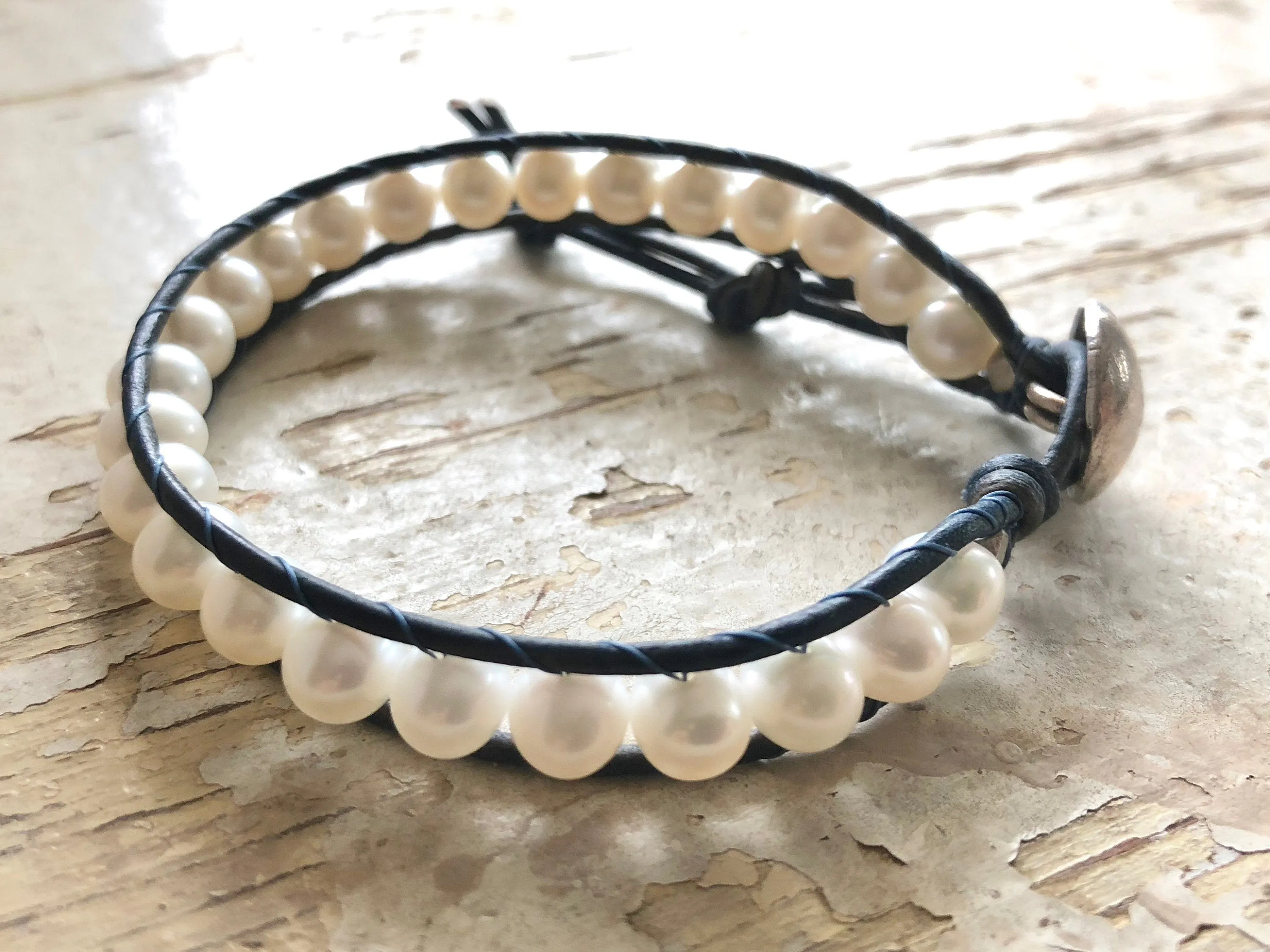 Pearl Bracelet - Pearl Leather Wrap -  Pearl Jewelry - Lotus Button - Girlfriend Gift - Wedding Jewelry - Women's Bracelet - June Birthstone