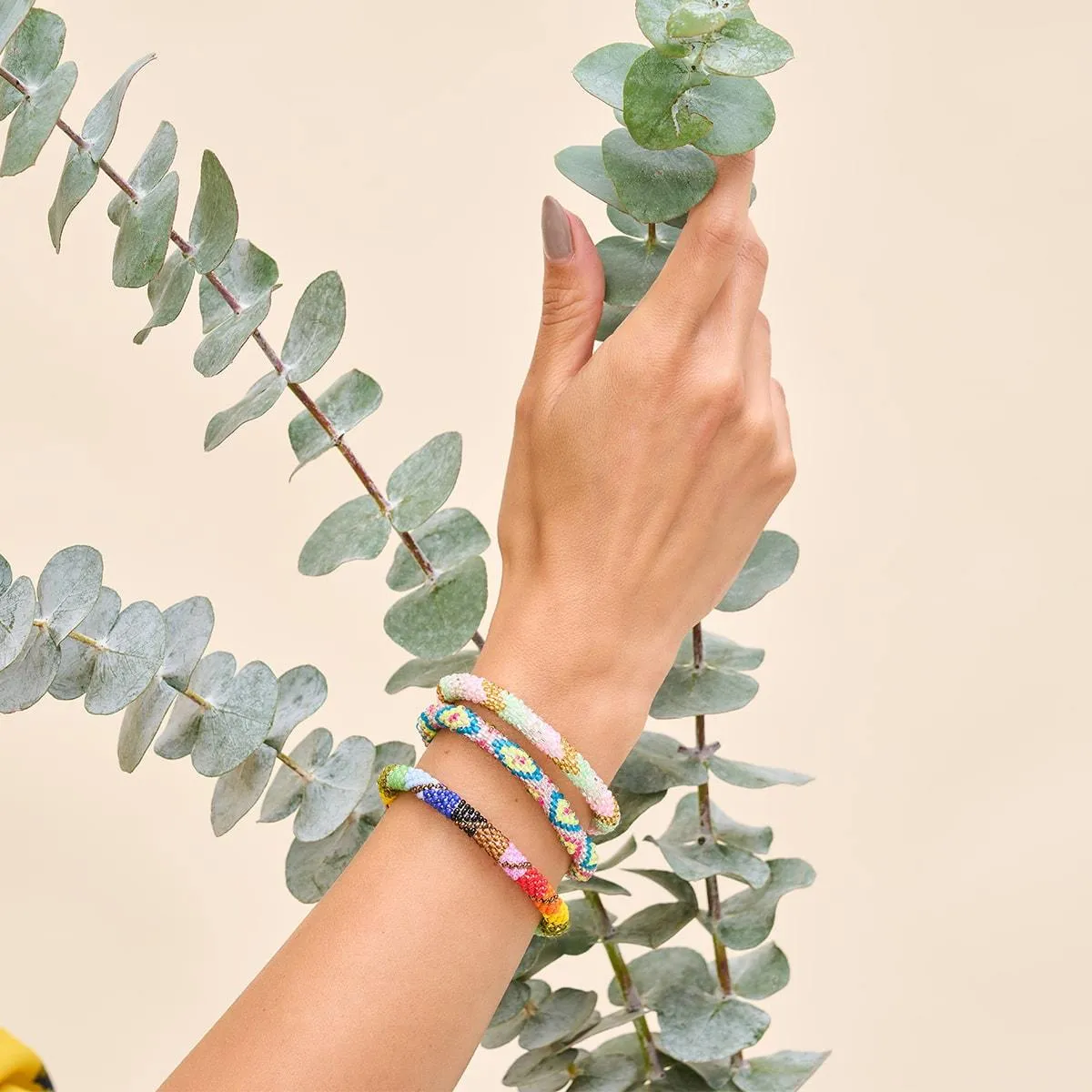 Psychedelic Neons | Himalayan Glass Bead Bracelet