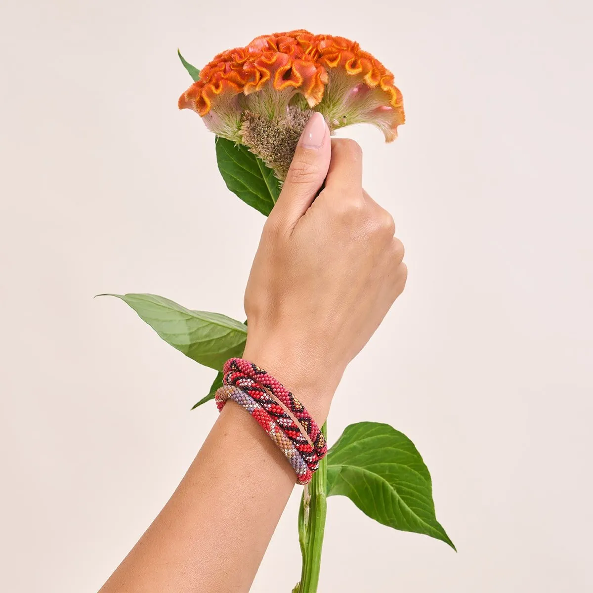 Red Leopard | Himalayan Glass Bead Bracelet