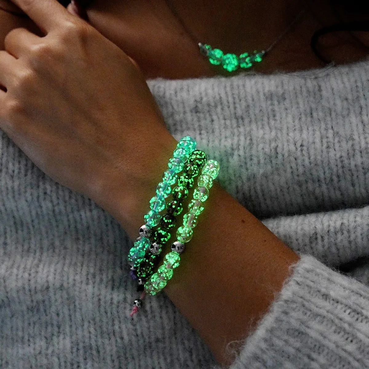Rosewater | Silver | Firefly Glass Macrame Bracelet