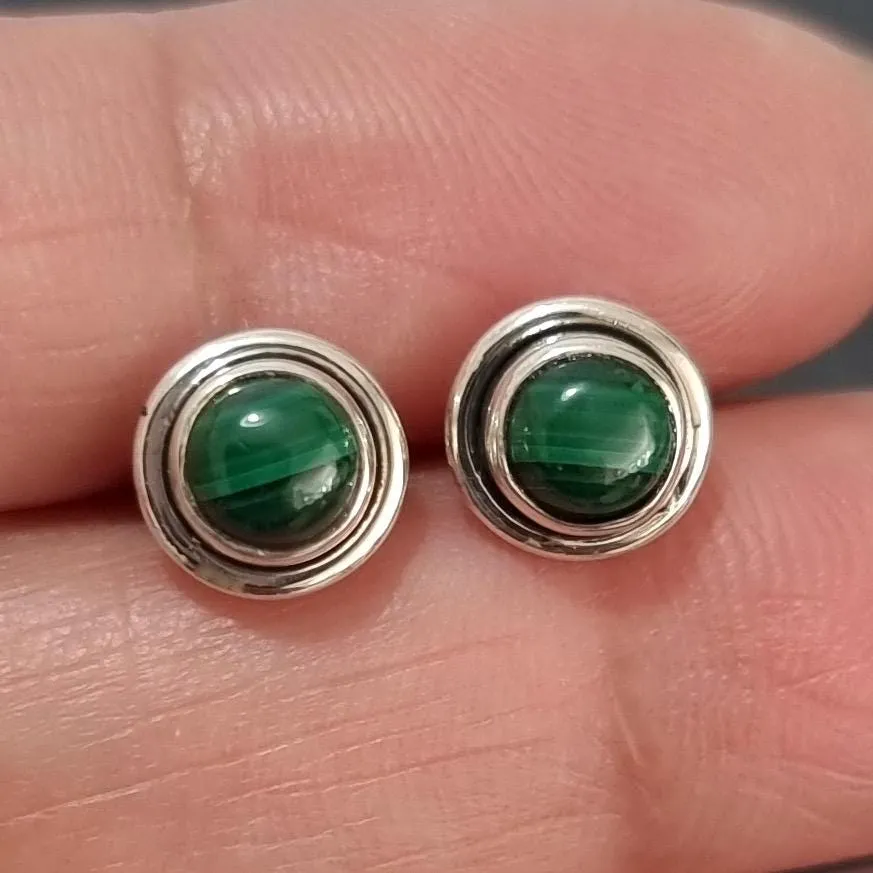 Round Malachite Stud Earrings, 925 Sterling Silver, S16MAL