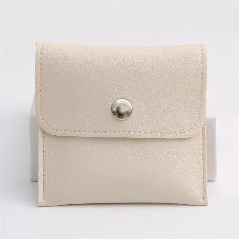Simple Rectangle Pearl Necklace