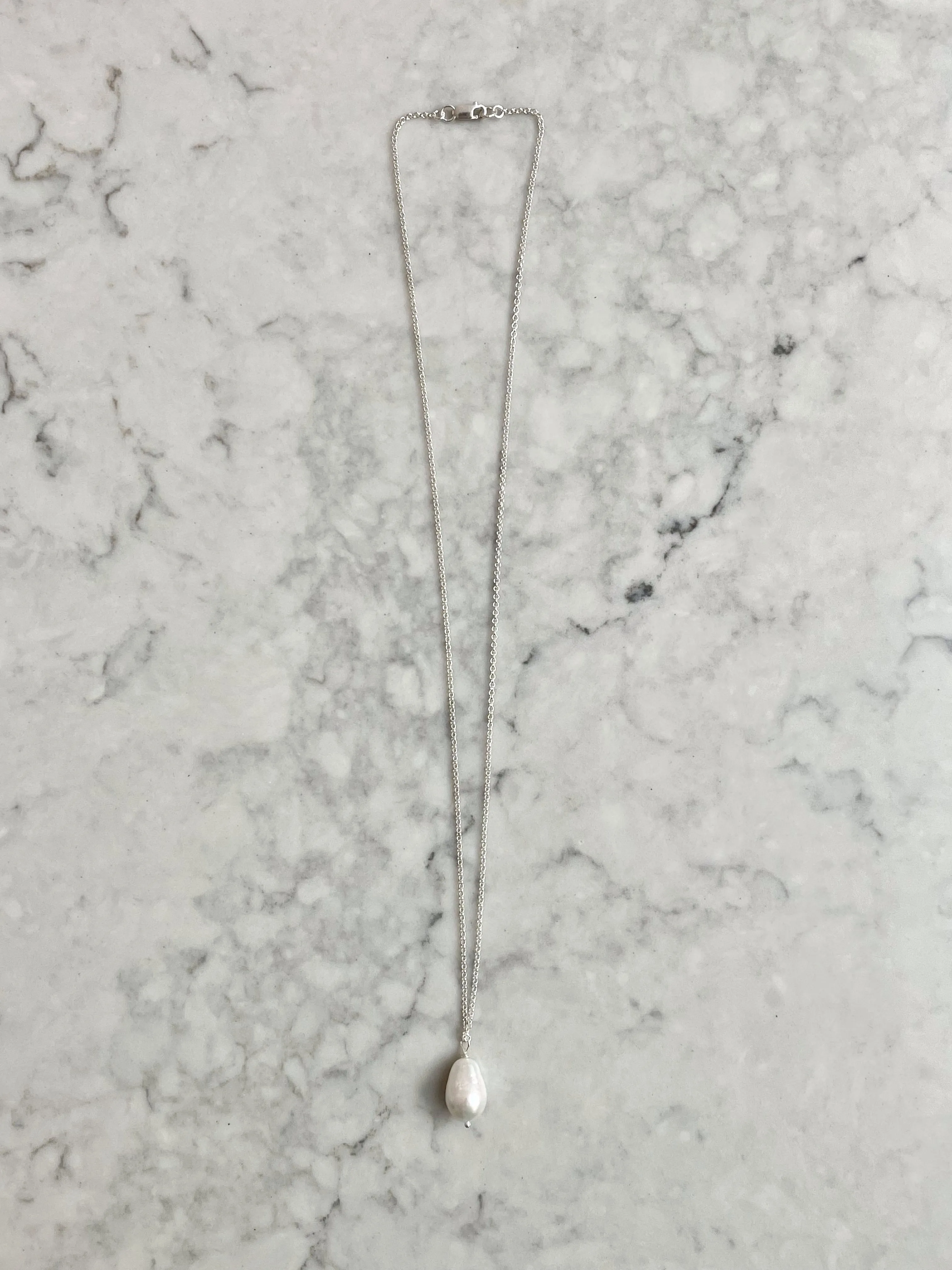 Single Drop Long Baroque Necklace