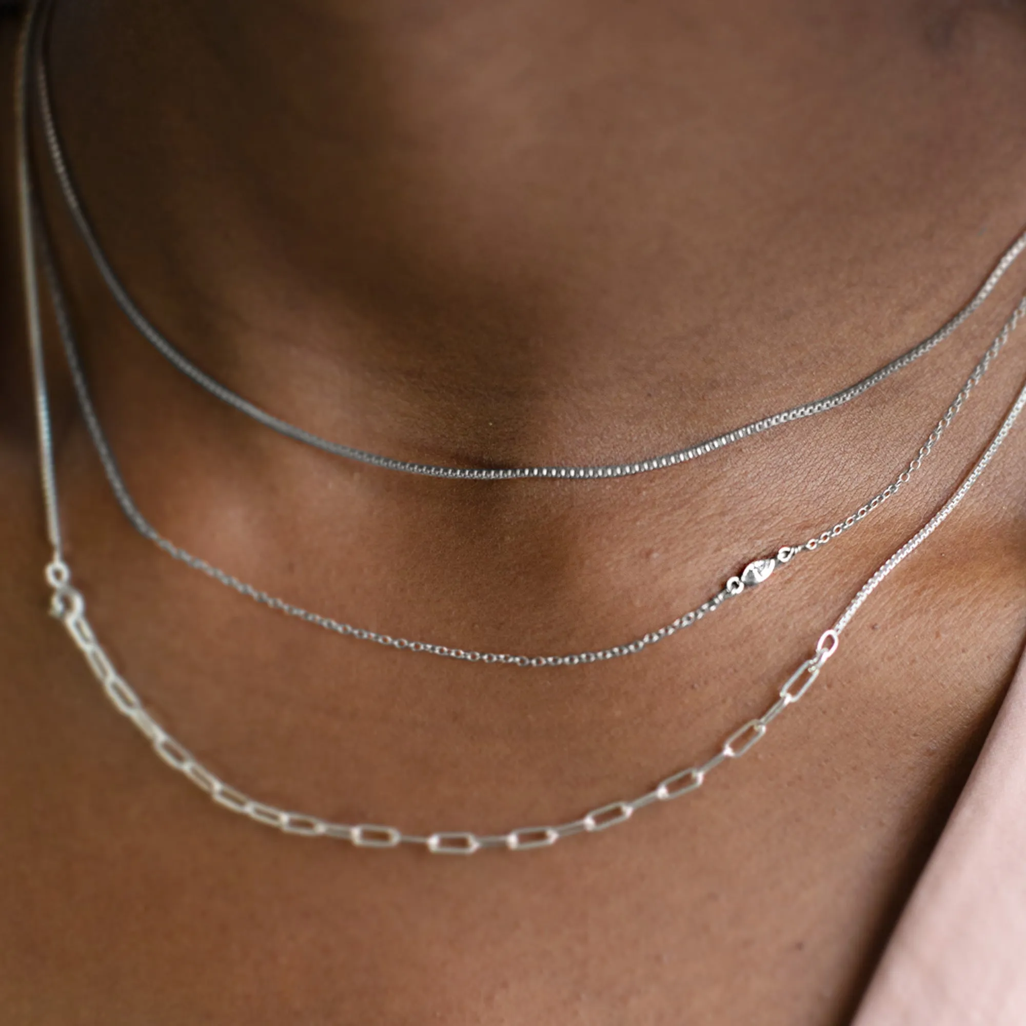 The Asymmetrical White Diamond Eye Necklace | 10K White Gold
