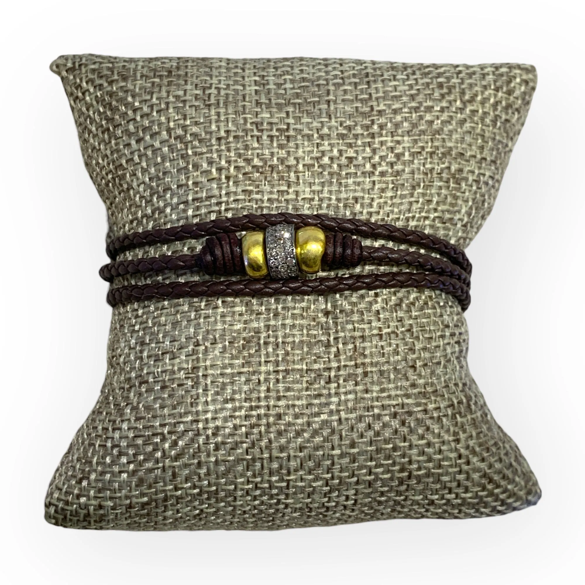 Triple Wrap w/ Roundel Bracelet