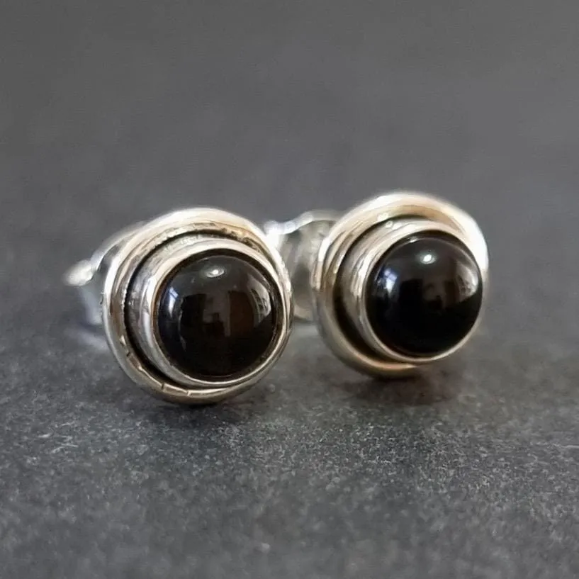 Unisex Small Black Onyx Studs Earrings, 925 Sterling Silver, S16O