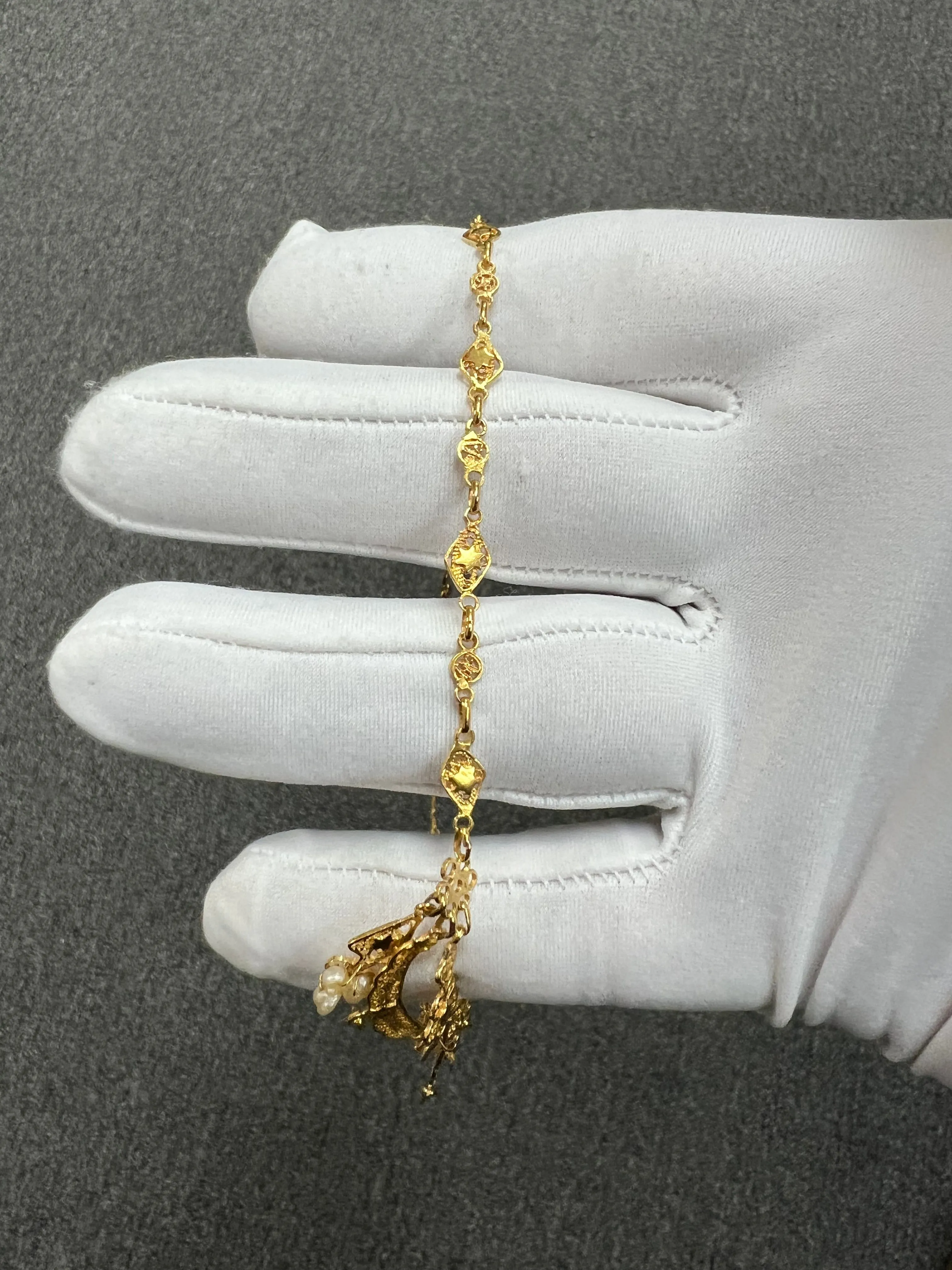 Vintage 1950s Filigree Fringe 18k Yellow Gold Pearl Necklace