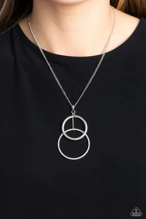 Wishing Well Whimsy - White - Overlapping Circle Pendant with Rhinestones Paparazzi Short Necklace